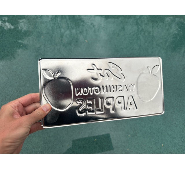 Eat Washington Apples License Plate - No holes, UNDRILLED